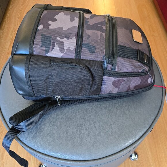 TUMI Parrish Laptop Backpack Ballistic Nylon Leather Khaki Camo (Unisex) - Picture 8 of 16